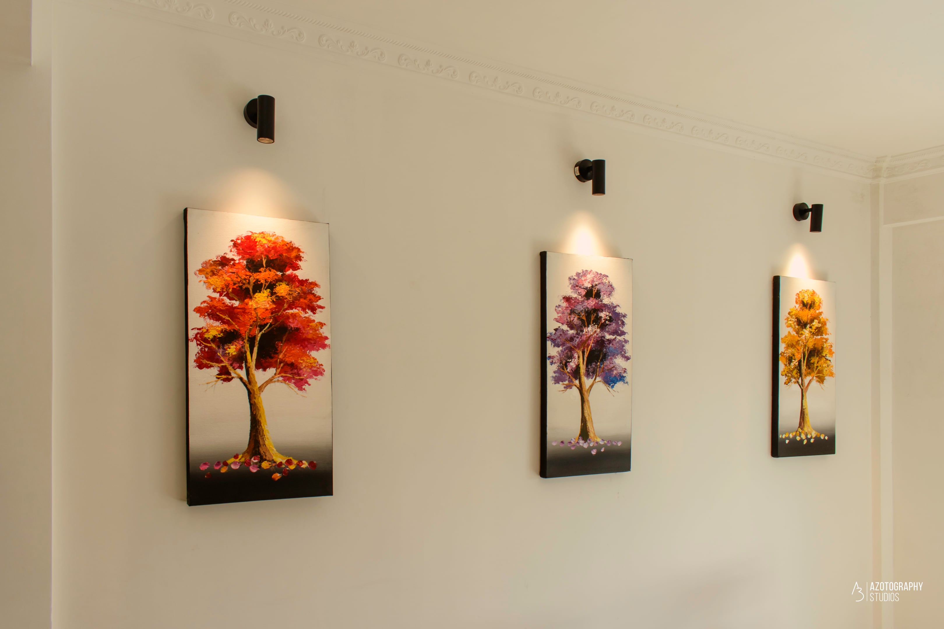 Rusty Bunk Villa exterior with stunning mountain backdrop in Kandy